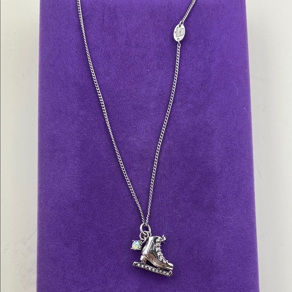 💛 Juicy Couture Silver Ice Skate Necklace - Picture 6 of 6